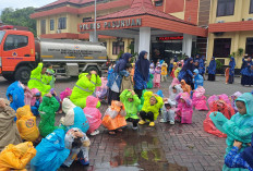 Satlantas Polres Pasuruan Hadir sebagai Polisi Sahabat Anak, Ajarkan Tertib Berlalu Lintas Sejak Dini