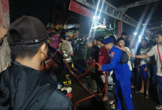 KMN Sri Sumber Rejeki Terbakar di Dermaga Brondong Lamongan, Nihil Korban Jiwa