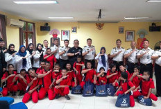 Imigrasi Soekarno-Hatta Berbagi di Hari Bhakti Imigrasi Ke-76 dengan Kunjungi Panti Sosial Kalideres