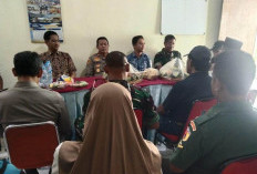 Sinergi Ekonomi Kerakyatan Kapolsek Sukomanunggal Hadiri Peresmian Koperasi Merah Putih