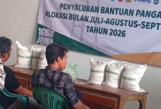 Bulog Buru Dugaan Pemotongan Beras Bantuan di Blawi Lamongan