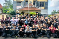 Lepas Ratusan Warga Baru IKS PI Kera Sakti ke Madiun, Kapolsek Rungkut Tekankan Keselamatan dan Kondusivitas