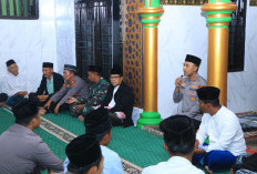 Eratkan Silaturahmi dengan Warga, Polres Ngawi Laksanakan Subuh Berjemaah di Grudo