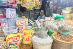 Wacana Harga MinyaKita Naik, Stok di Pasar Wonokromo Menipis dan Langka