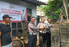 Sentuhan Kepedulian Bhayangkara, Polres Kediri Kota Bedah Rumah Warga Tosaren