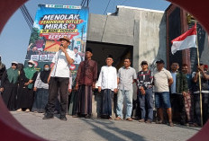 Warga Tiudan Tulungagung Gelar Demo Tolak Rencana Gerai Minimarket Miras