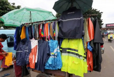 Pemotor Wajib Tahu Merawat Jas Hujan, Begini Caranya Supaya tak Cepat Rusak