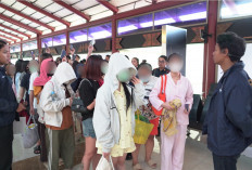 Imigrasi Deportasi 25 Warga Vietnam Pelanggar Izin Tinggal