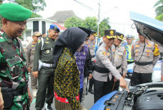 Polres Kediri Kota Gelar Apel Pasukan Operasi Lilin Semeru 2025, Dipimpin Wali Kota