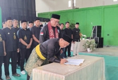 Ketua IPSI Jatim Lantik Pengcab Banyuwangi, Titip Pesan Pesilat Jaga Kondusivitas