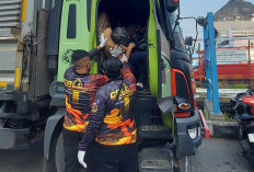 Geger, Sopir Ditemukan Tak Bernyawa dalam Kabin Truk di Jalan Nilam Timur Surabaya