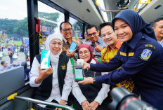 Kado Kemerdekaan Khofifah, Naik Trans Jatim Cuma Rp81