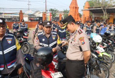 Kapolres Mojokerto Cek Kesiapan Bhabinkamtibmas, Tekankan Disiplin dan Pelayanan Humanis
