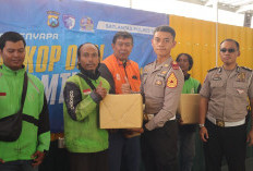 Peringati HUT Bhayangkara Ke-80, Satlantas Polres Gresik Ngopi Bareng Ojol