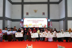 OJK-Pemkab Trenggalek Dorong Budaya Menabung Pelajar melalui Program KEJAR dan Sangu Sampah