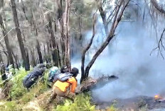 Giliran Arjuno-Welirang Membara, Water Bombing Mulai Disiagakan