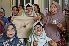Kelurahan Kertajaya Surabaya Angkat Potensi Batik Sibori hingga Sulam Pita