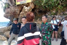 Warga Lawang Terseret Ombak di Pantai Batu Bengkung