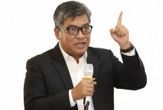  Akademisi Pejuang Demokrasi Airlangga Pribadi Kusman Tutup Usia, Unair Berduka