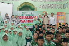Polsek Buduran Edukasi Bahaya Narkoba kepada Pelajar MI 1 Sidoarjo Sejak Dini