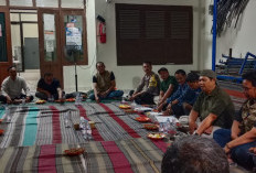 Dukung Pembangunan Infrastruktur dan Kamtibmas, Bhabinkamtibmas Medokan Ayu Sosialisasi Call Center 110
