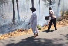 Respons Cepat Polsek Mantingan Polres Ngawi Cegah Karhutla Meluas di Area Hutan