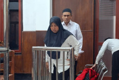 Oplos Beras Medium Jadi 'Premium', Pasutri Pemilik Toko Anjaya Dituntut 2 Tahun Penjara