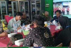 Hadir di Tengah Pelajar, Polsek Simokerto Sosialisasikan Call Center 110 dan Harkamtibmas