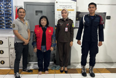 DPO Penipuan Ditangkap Tim Tabur Kejari Surabaya saat Makan Siang, Buronan ke-13 Tahun Ini
