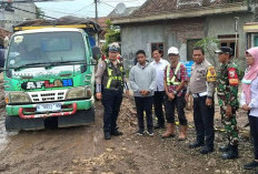Tanah Uruk SR Berceceran, Satlantas Polresta Pasuruan Tertibkan Sopir Truk