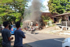 Urung Wisata, 21 Penumpang ELF di Jelbuk Selamat dari Kobaran Api