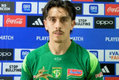 Gelandang Persebaya Francisco Rivera Masuk Jajaran Best XI Super League 2025/2026