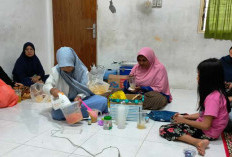 Remaja Pakis Surabaya Olah Minyak Jelantah Jadi Sabun Ramah Lingkungan