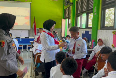 Polwan Polresta Sidoarjo Edukasi Siswa SDN Cemengkalang Cegah Kekerasan Seksual