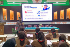 Bukan Sekadar Ikut Tren, Polres Ngawi Ajak Pelajar SMKN 1 Geneng Paham dan Bijak Gunakan AI