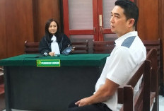 Bisnis Kosmetik Impor Ilegal Asal Cina di Marketplace, Pengusaha Surabaya Diadili
