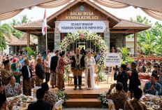 Kades dan Sekdes Kendalkemlagi Lamongan Menikah, Pasangan Suami Istri Pimpin Desa