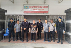 Pastikan Ibadah Aman, Polsek Sawahan Sterilisasi Gereja dan Sosialisasi Call Center 110