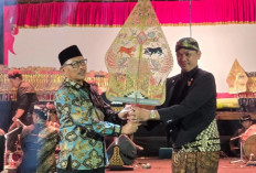 Pagelaran Wayang Kulit di DPRD Jatim Wujud Pelestarian Bangsa