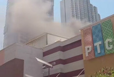 Kepulan Asap di PTC Surabaya Bikin Heboh, Kardus dan Kayu Bekas Terbakar