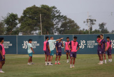 Jelang Hadapi Madura United, Pelatih Persik Optimistis Amankan Poin Penuh