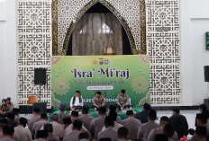 Peringatan Isra Mi'raj, Polresta Sidoarjo Gelar Pengajian dan Santunan Anak Yatim
