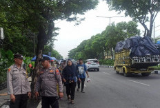 Jelang Ramadan, Polsek Simokerto Siagakan Personel Amankan Tradisi Ziarah di Kawasan Makam Rangkah 