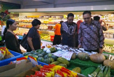 Hari Ketiga Sidak Ramadan, Swalayan Tulungagung Tertib Izin Edar