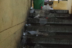 Sampah Berserakan di Pasar Tingkat Lamongan Dikhawatirkan Bikin Omzet Pedagang Turun