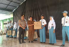 Kapolres Kediri Ajak Pelajar SMAN 1 Pare Cegah Bullying dan Bijak Bermedsos