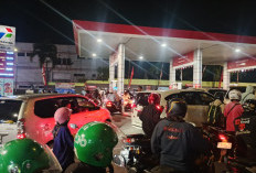 Warga Jember Terjebak Panic Buying, Pertamina Guyur 100 Ribu Liter BBM Pertalite dan Pertamax