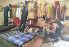 Wujudkan Zero Halinar, Lapas Jember Gandeng TNI-Polri Razia Blok Hunian dan Tes Urine Massal