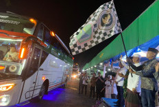 Walikota Wahyu Hidayat Lepas Keberangkatan 7 Kloter Jamaah Haji Kota Malang