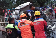 Tabrak Tronton Parkir, Supir Truk Muatan Tabung Gas Tewas Terjepit Dashboard